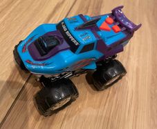 Monster truck