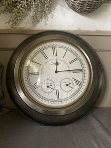 New heavy metal frame 54cm diameter Dublin clock