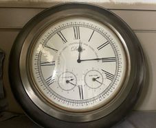 New heavy metal frame 54cm diameter Dublin clock