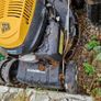 Two lawnmowers JCB Honda + Lyster Image 4