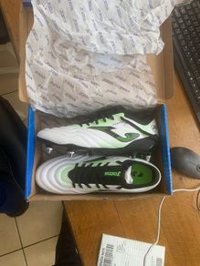 Football boots studs. Soft ground. Size 8