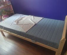 Beautiful single IKEA bed frame like new condition