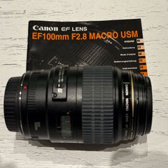Canon EF100mm F2.8 USM Macro lens