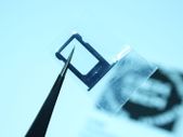 ORIGINAL Apple iPhone 5 nano SIM card tray - (Black)