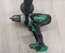 Hitachi heavy duty drill driver