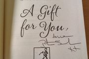 A Gift For You ! HAND SIGNED by Patricia Scanlan ! FIRST EDITION ! Autograph !