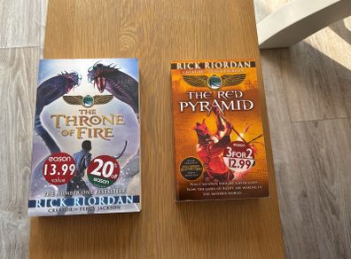 The Kane Chronicles Book 1 and 2 Rick Riordan Paperback