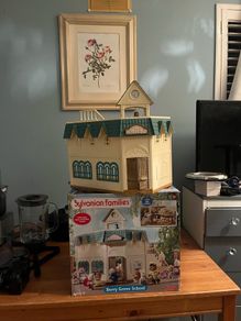 Vintage Sylvanian Families Berry Grove School (Boxed)