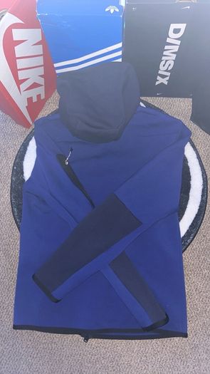 Nike Tech Fleece Tracksuit Small