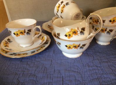 fine bone china teaset vintage