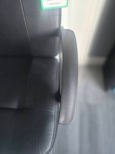 desk chair