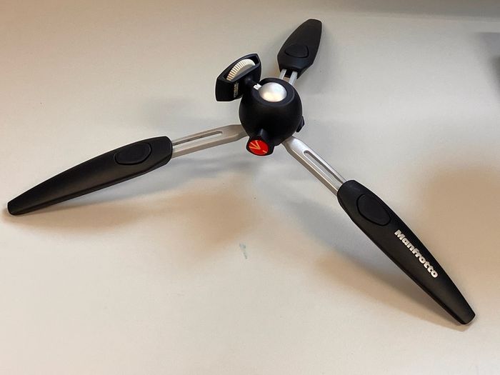 Manfrotto PIXI EVO 2-Section Mini Tripod