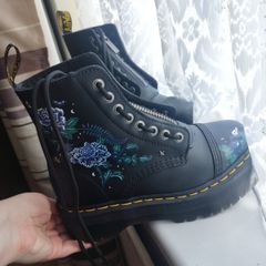 Doc martens Sinclair Mystic Floral Boots Size 5 As New