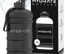 Brand New HYDRATE 2.2L Water Bottle with Easy Drink Cap,