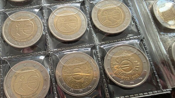 2 euro coin
