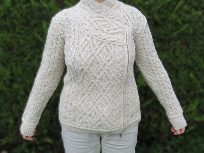 NEW with tage Merino Wool Irish Aran Side Zip Cardigan