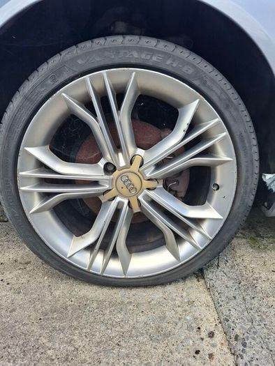 Audi Alloy's! Fitted on an 05 A4.