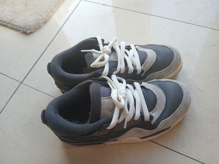 Nike shoes