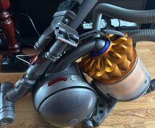 Dyson DC39 Animal Cylinder Vacuum Cleaner