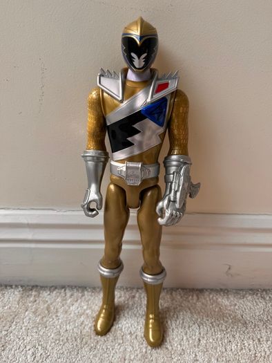 SCG Power Rangers Dino Charge Gold Power Ranger 42121 approx. 12" Used Please see photos