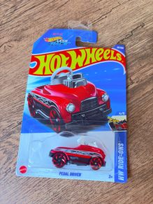 Hot Wheels Pedal Driver 2025
