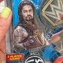 WWE title clash 2 player game pin your opponent to win the title 2019 Damaged Box Please see photos Image 4