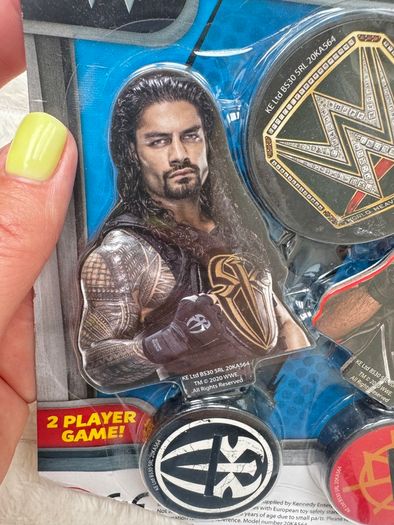 WWE title clash 2 player game pin your opponent to win the title 2019 Damaged Box Please see photos