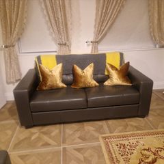 3 Piece sofa                            1 x 2 Seater                2 x 1 Seater