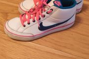 Vintage Nike Sneakers