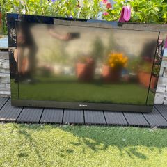 Sony Bravia 40 LCD TV