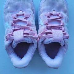 Nike girls shoes