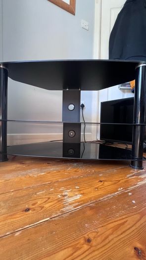 Tv and table, sell by separate or together