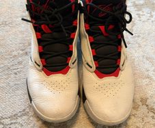 Jordan Max Aura 4