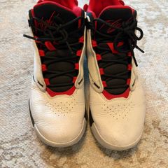 Jordan Max Aura 4