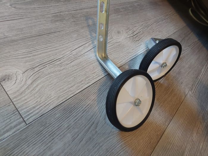 training wheels