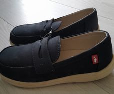 NewBoys' Chipmunks Loafers, UK 11.