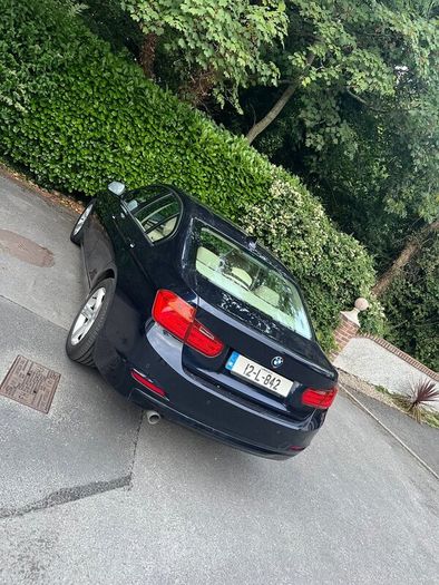 BMW 3-Series 2012