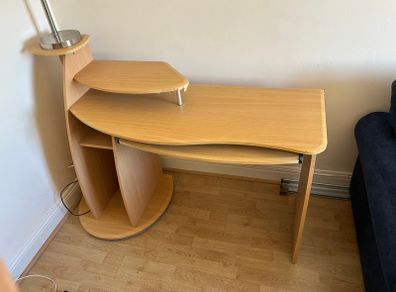 Light wood effect computer desk with keyboard tray