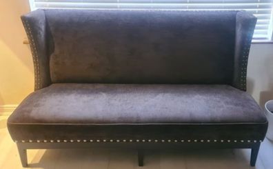 Pub Bench