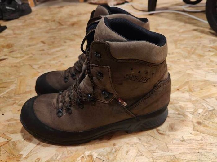 Gronell Technical Mountain Boots