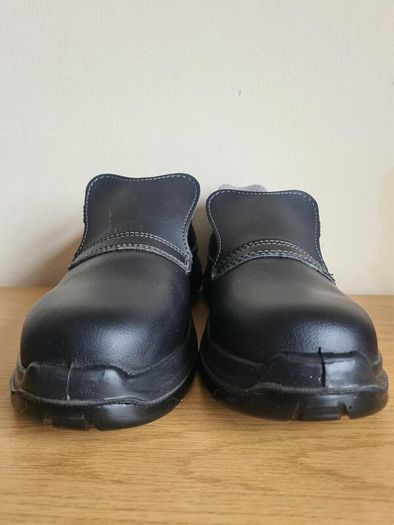 U Power work shoes