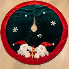 Christmas tree skirt