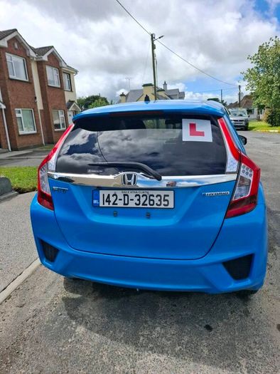 Honda fit hybrid