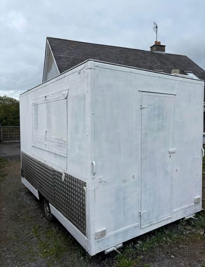 Food truck/ trailer