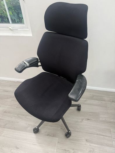 Humanscale Freedom office chair