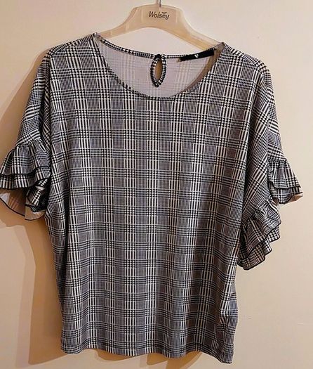 Elegant check Top