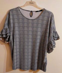 Elegant check Top