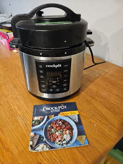 12 in 1 multi cooker crockpot express