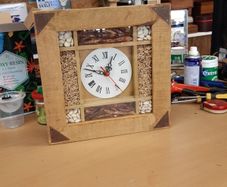 Clock kitchen