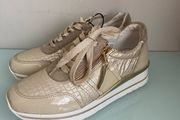 Beige Leather Shoes, size 4